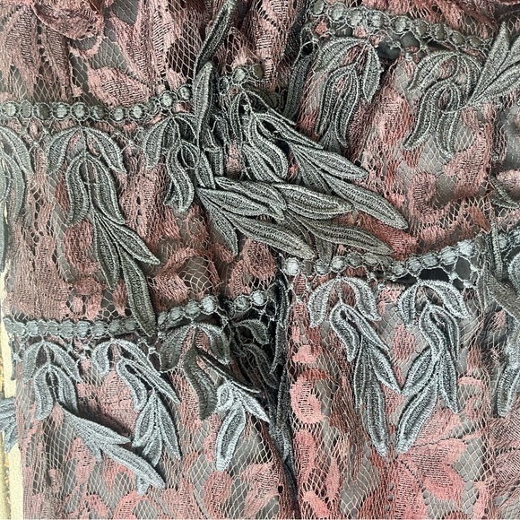 Vintage David‎ Rose Maroon Lace Black Midi Dress Padded Shoulders LS Formal - Picture 11 of 11